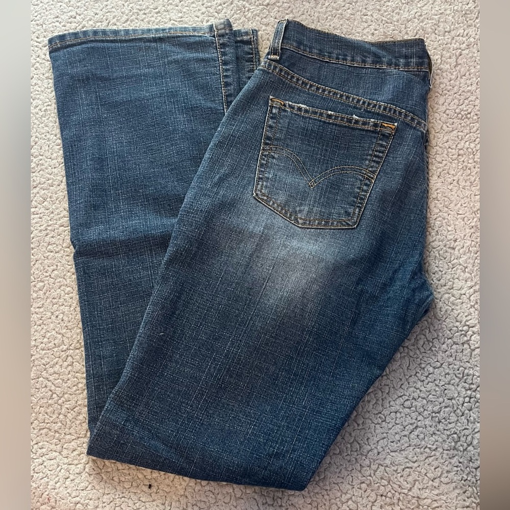 levi’s nouveau boot cut stretch jeans